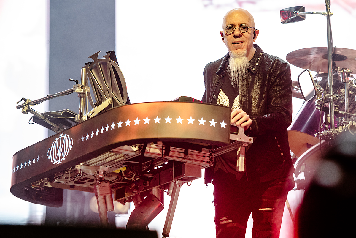 Dream Theater - 40th Anniversary Tour